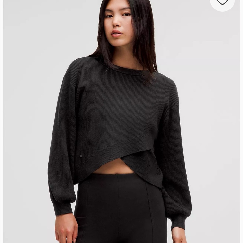 Lululemon reversible Sweater Large